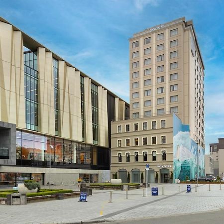 Novotel Christchurch Cathedral Square Екстер'єр фото