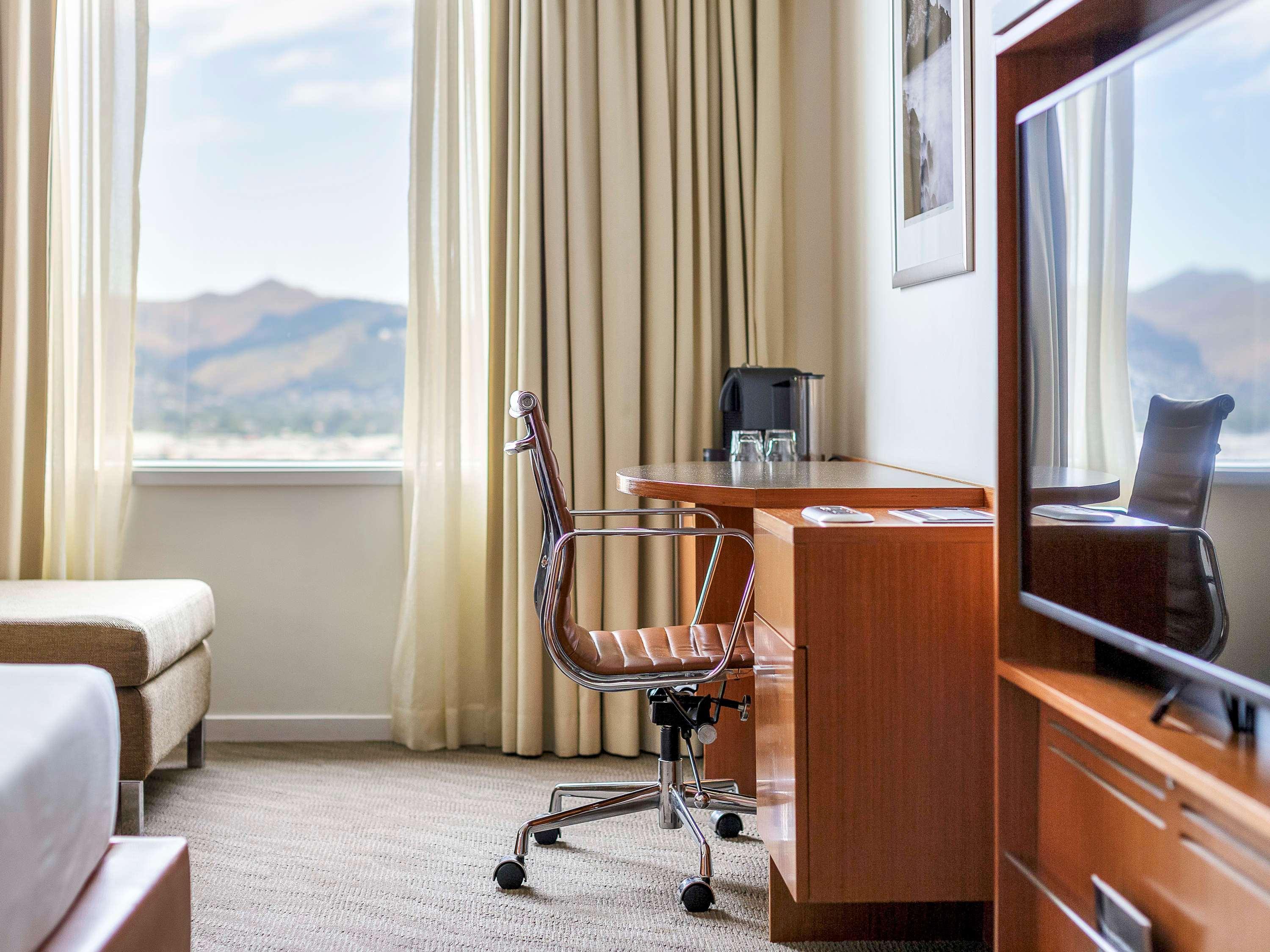 Novotel Christchurch Cathedral Square Екстер'єр фото