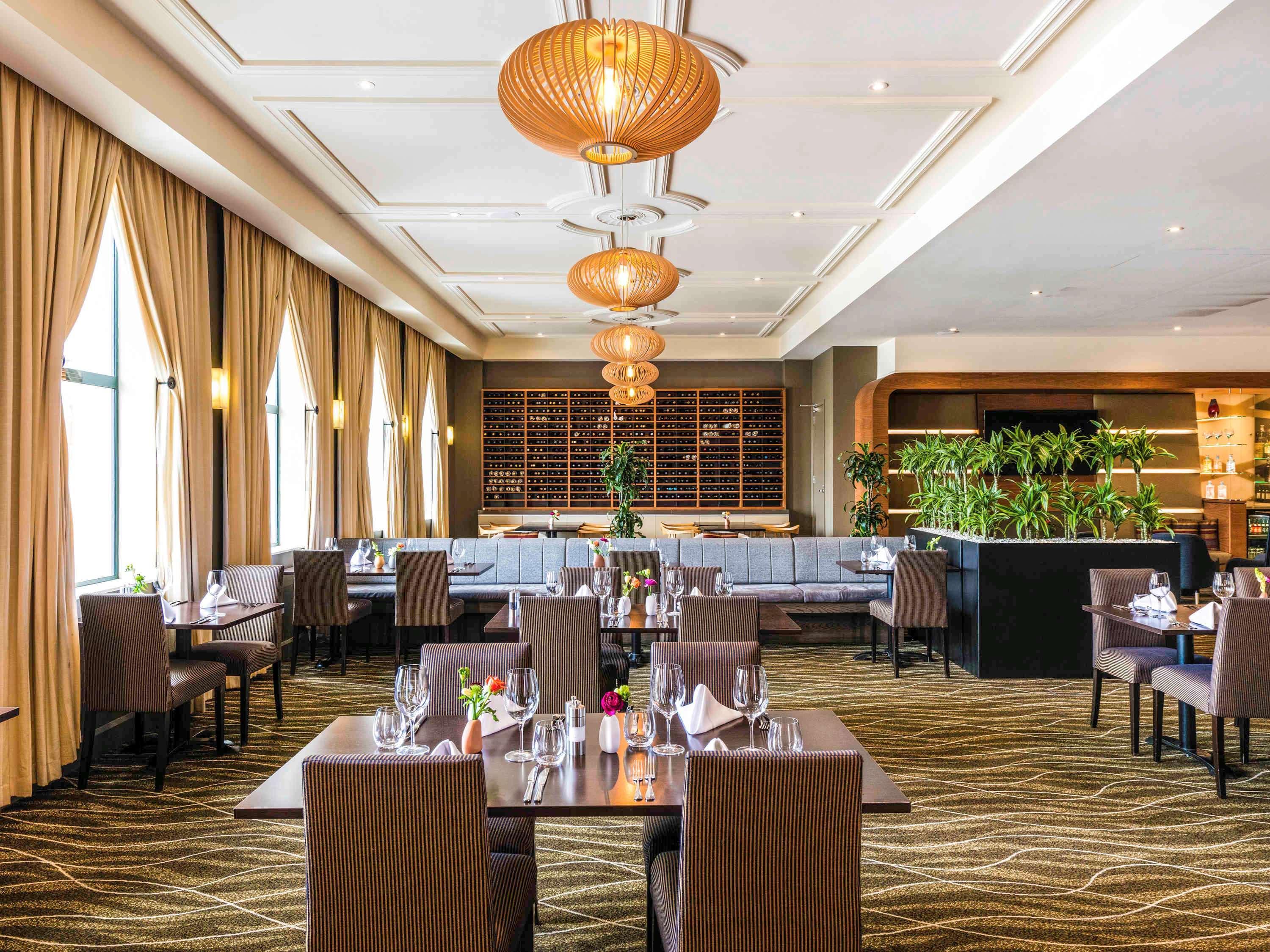 Novotel Christchurch Cathedral Square Екстер'єр фото