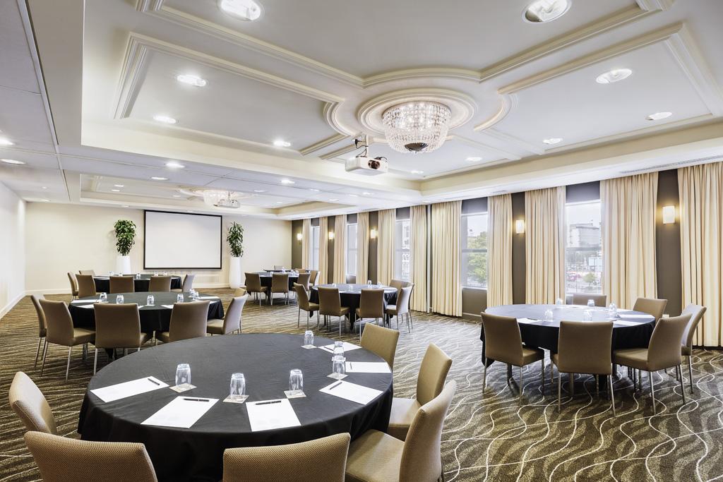 Novotel Christchurch Cathedral Square Екстер'єр фото
