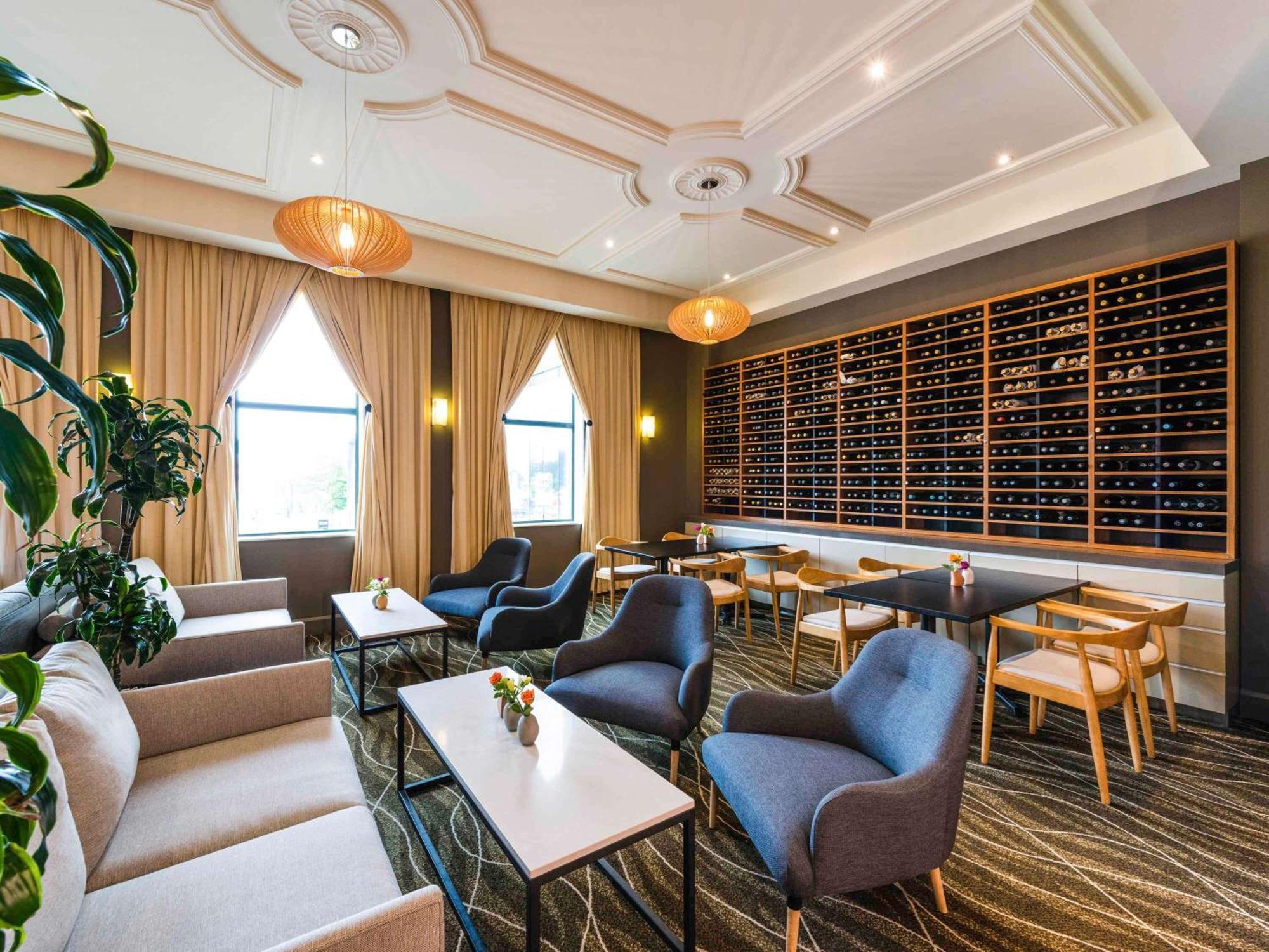 Novotel Christchurch Cathedral Square Екстер'єр фото